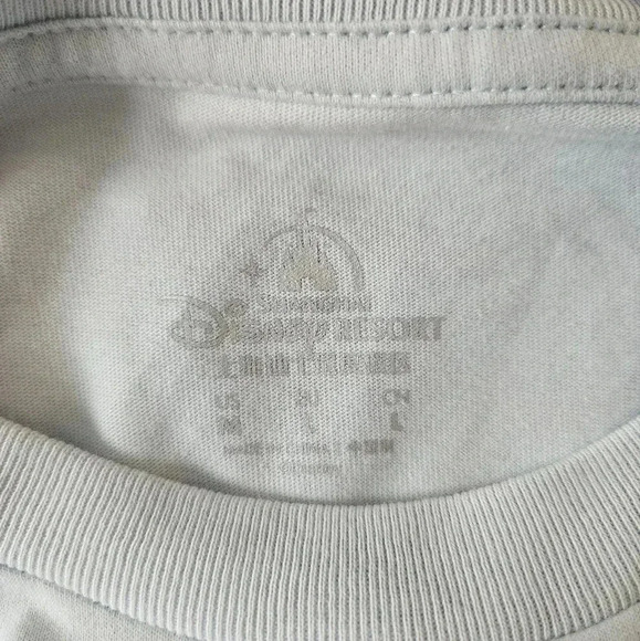 NWT Shanghai Disneyland Resort Mickey Mouse in Corn Costume T-Shirt Medium - Picture 5 of 7